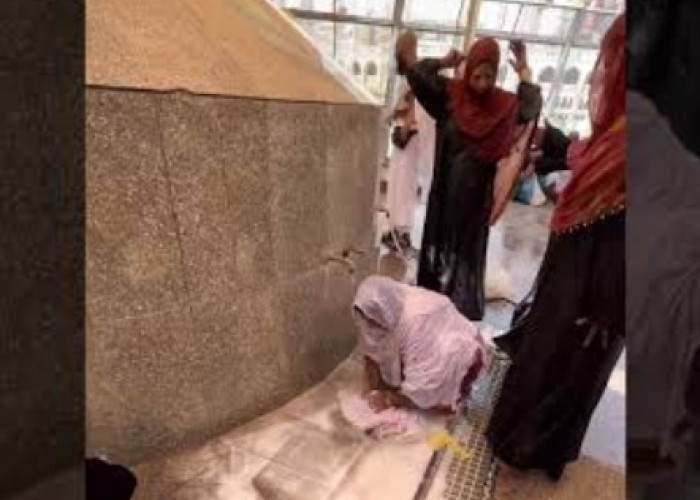 Mungkin Biasa Mencuci di Sungai, di Makkah Ibu Ini Mencucui Pakaian dengan Air Zamzam, Akhirnya Viral Disini