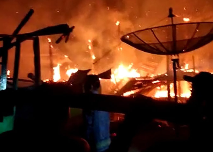 Rumah Milik Petani dan Buruh Perkebunan di Ipuh Mukomuko Ludes Terbakar 
