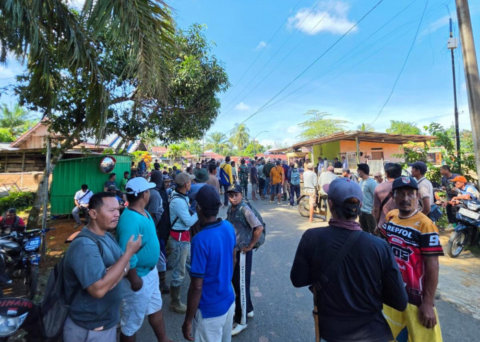 Petani Mukomuko Turun Gelar Aksi Tolak Penertiban Sawit Di Kawasan HPT