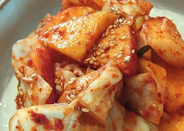 Bukan Hanya dari Sayur, Ini Dia Resep Apel Kimchi yang Simpel dan Enak