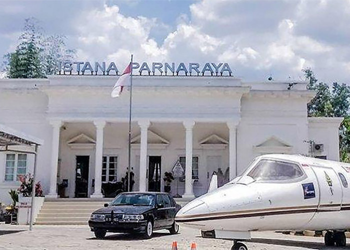 Istana Mewah Bak Istana Negara Milik Sultan Wonogori, Keluar Gunakan Jet Pribadi