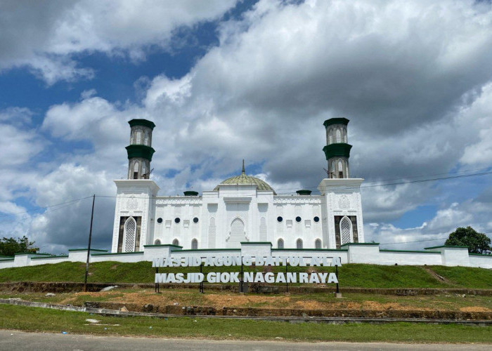 Saat Bulan Ramadan Ini, Masjid Giok Nagan Raya Menjadi Wisata Religi di Aceh
