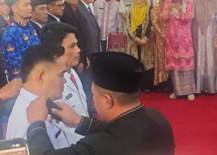 Mutasi Pejabat Mukomuko, 25 Eselon III, 47 Eselon IV dan 8 Fungsional Dilantik Bupati