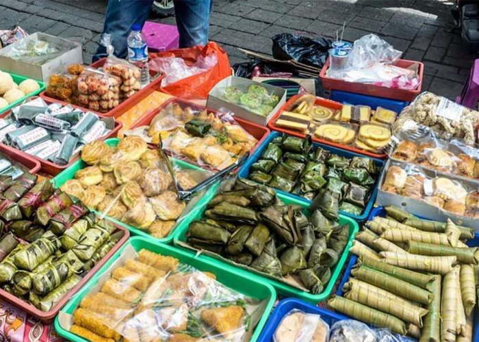 Jajanan Pasar Favoritmu Bisa Membunuhmu! Kenali Ciri-ciri Jajanan Pasar yang Mengandung Bahan Berbahaya