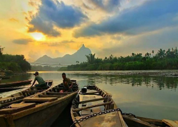 Kesegaran Alam yang Masih Asri, Inilah Pesona Wisata Sungai Lematang Indah yang Memukau