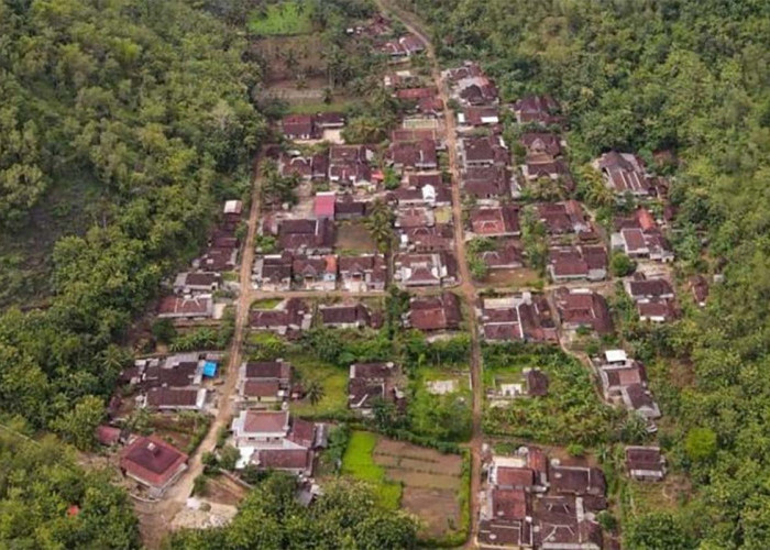 Unik, Dusun Wotawati Matahari Terbit Jam 8 Pagi dan Jam 4 Sore Sudah Terbenam