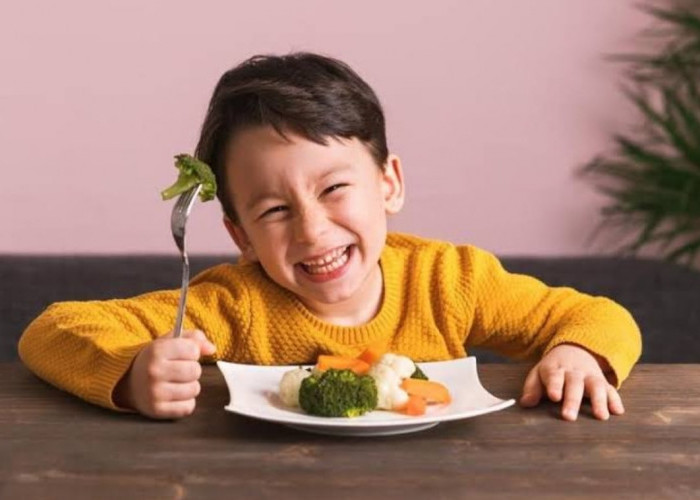 5 Makanan yang Dapat Membantu Meingkatkan Kecerdasan dan Tumbuh Kembang Anak