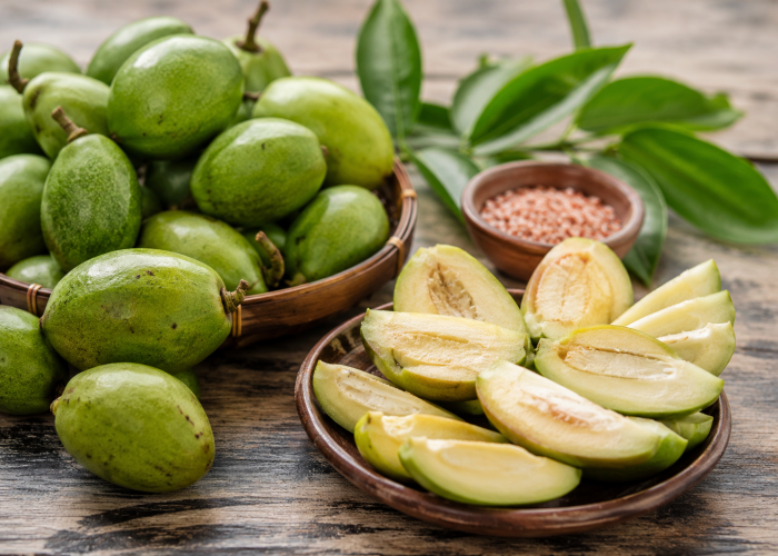 Manfaat Buah Kedondong bagi Kesehatan: Rasa Asam Segar dengan Beragam Kandungan Nutrisi