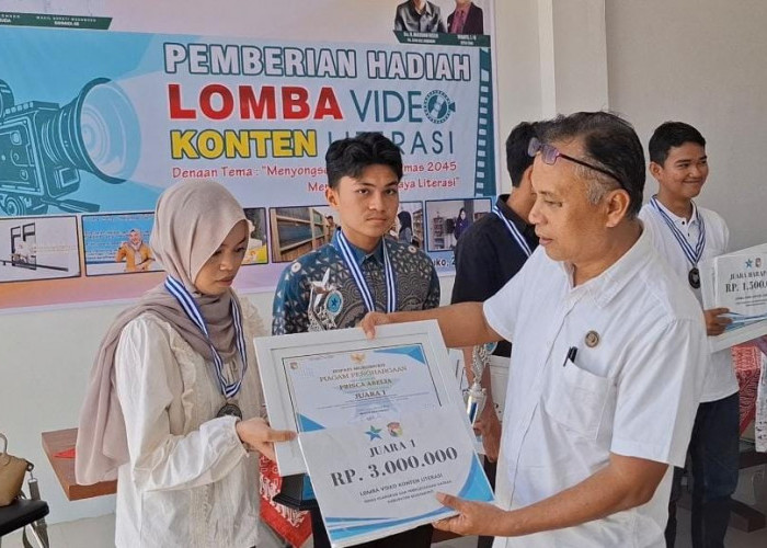 Enam Orang Kreator Video Literasi Mukomuko Dapat Uang Jutaan Rupiah