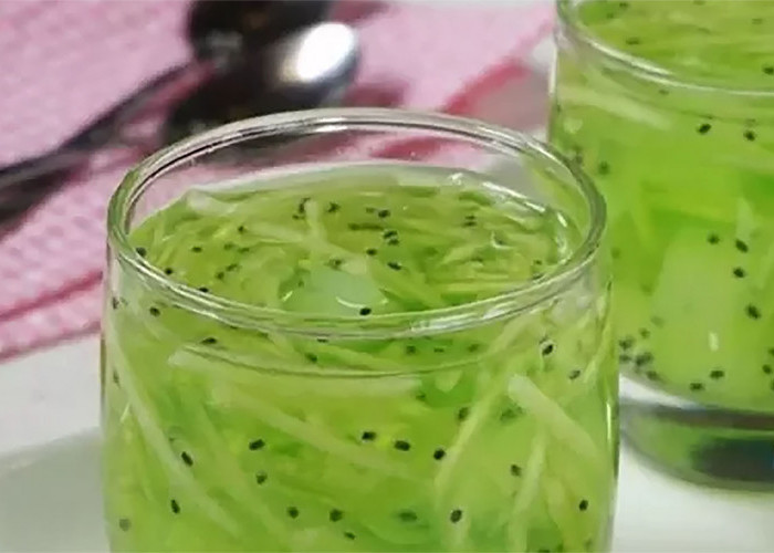 Cuaca Panas Bikin Gerah, Yuk Cobain Resep Es Nata De Coco Jeruk Nipis dan Sirop Melon yang Menyegarkan