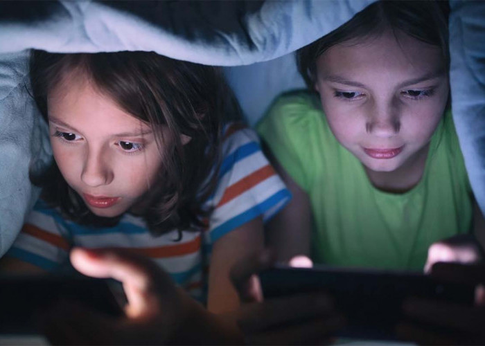 Benarkah Gadget Merubah Anak Menjadi 'Zombie'? Dampak Mengerikan dan Tips Jitu Mengatasinya Menurut Psikolog