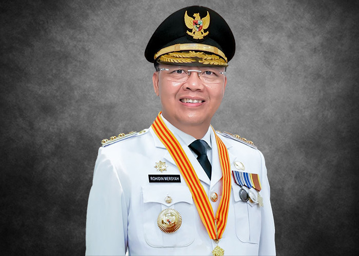 Tak Seperti Pada Umumnya, Sederetan Gubernur Ini Terkenal Sebagai Gubernur Termiskin di Indonesia