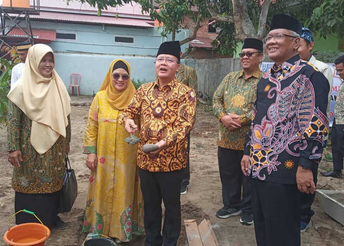Gubernur dan Ketua PWM Bengkulu Peletakan Batu Pertama Gedung Dakwah Muhammadiyah Mukomuko