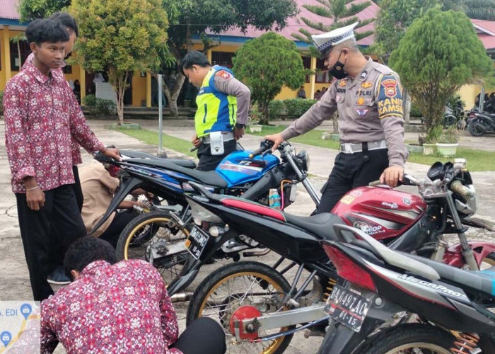 Masyarakat Minta Kenalpot Racing Diberantas, Polres Mukomuko Turun ke Sekolah 