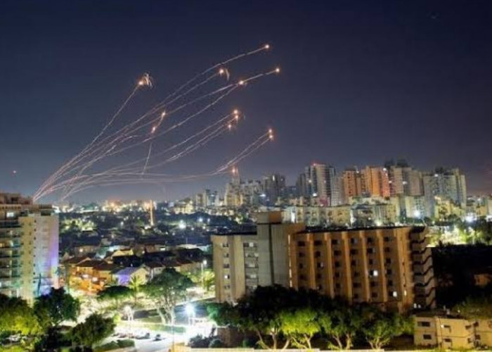 Harga Sekali Tembak Iron Dome Israel Bisa Bikin Jalan Mulus dan Bangun Gedung Bertingkat