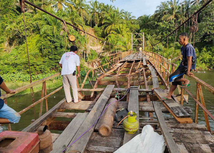 Pemkab Mukomuko Perbaiki Jembatan Pondok Lunang Ambruk di Tahun 2022  