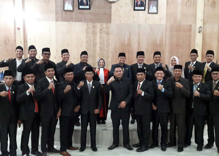 Ini Nama-Nama Ketua Komisi, Bapem dan BK DPRD Mukomuko