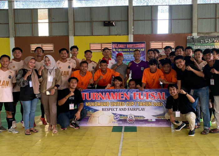 BD 1 N Apresiasi Pelaksanaan Turnamen Futsal Mukomuko United Cup I 