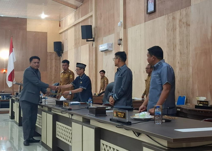 Wakil Bupati Hadiri Rapat Paripurna Penyampaian Pandangan Umum Fraksi Terhadap Nota APBD 2026