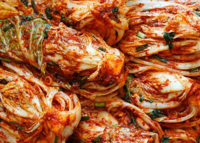 Eksplorasi Rasa Kimchi: Mengubah Fermentasi Tradisional Menjadi Kreasi Kuliner yang Menggugah Selera