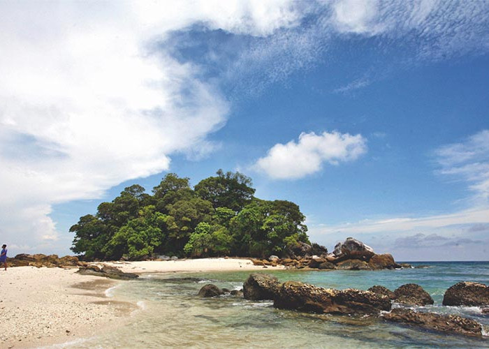 Pulau Berhala, Pulau Terluar Indonesia yang Menyimpan Berbagai Potensi Wisata yang Luar Biasa 