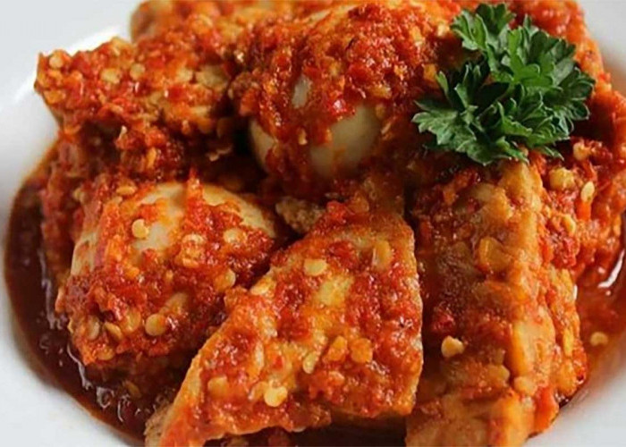 Makanan yang Bikin Ketagihan, Ini Dia Ayam Telur Tahu Tempe Sambal Lado Pedas Mantap yang Mempesona