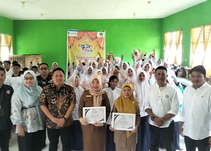 KPID Bengkulu Gelar Literasi Media untuk Pelajar Mukomuko, Dorong Generasi Cerdas Digital