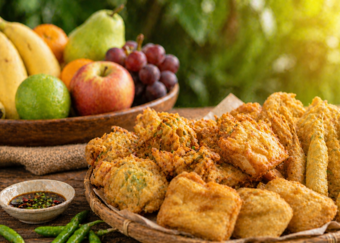 Kenapa Banyak Orang Lebih Memilih Gorengan daripada Buah? Ini Fakta di Balik Kebiasaan Sehari-hari