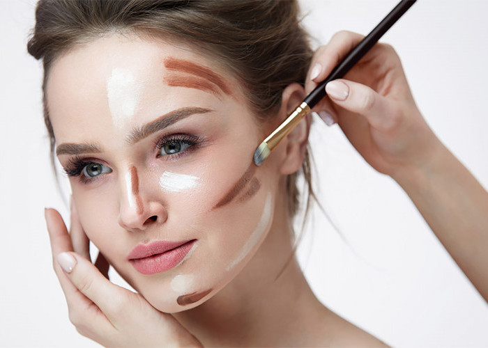 Inilah Daftar Kebiasaan Make-up Dapat Berdampak Buruk Bagi Wajah, Nomor 2 Paling Sering Dilakukan 