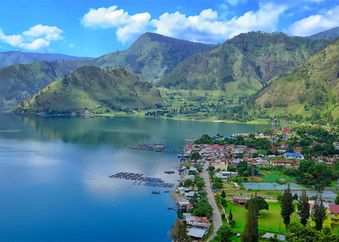 Ayo Berkunjung Ke Danau Toba: Pesona Alam Sumatera yang Menyegarkan