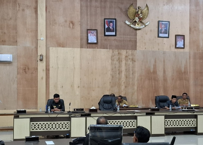 Bupati Sampaikan Nota Penjelasan Raperda Pertanggungjawaban APBD Mukomuko 2024