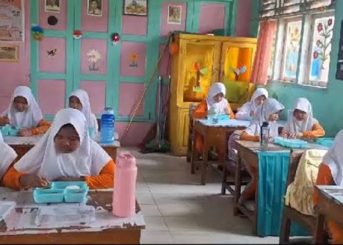 Program KB Sukses, Banyak Sekolah SD di Mukomuko Alami Penurunan Jumlah Murid Baru