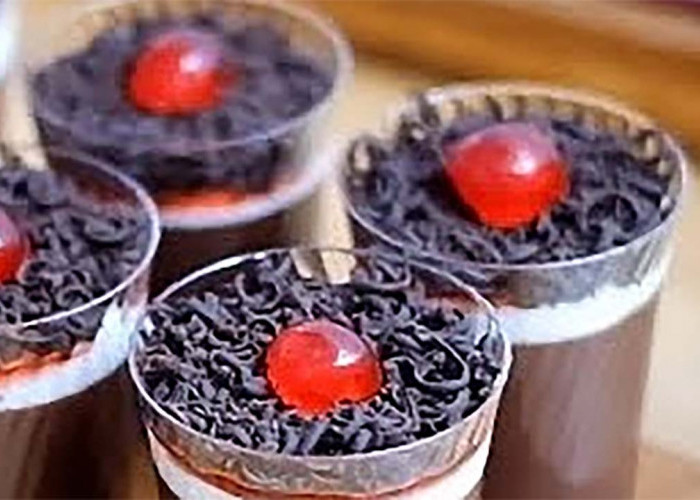 Resep dan Cara Sederhana Membuat Puding Black Forest yang Lembut dan Nikmat