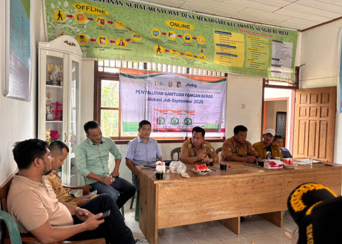 Desa Mekar Sari Sambut Tim Monev Sodorkan Kelengkapan dokumen SPJ