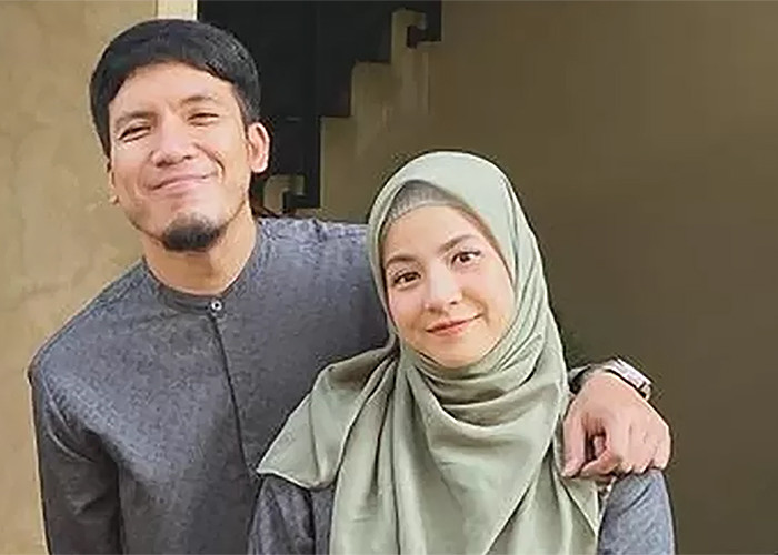 Desta dan Natasha Rizki Dikabarkan Bercerai, Netizen : Plot Twist Banget