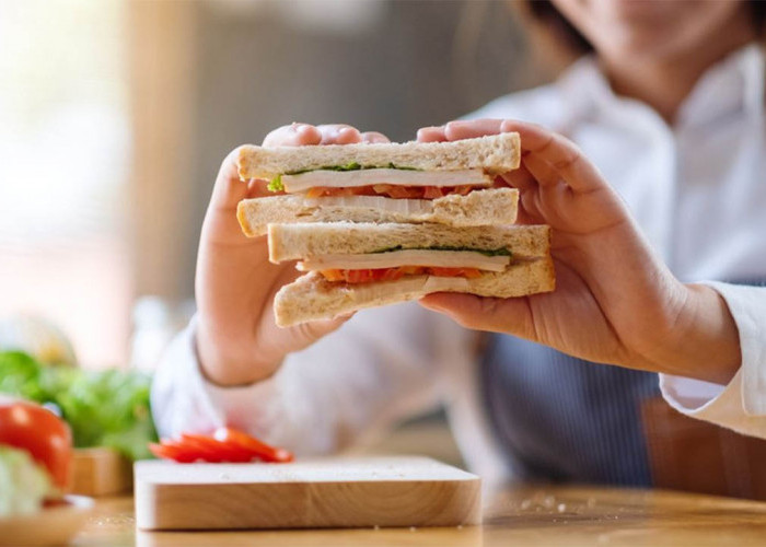 Roti Putih Bikin Perut Buncit? Ungkap Fakta Ilmiah di Baliknya dan Temukan Cara Makan Roti yang Tepat 