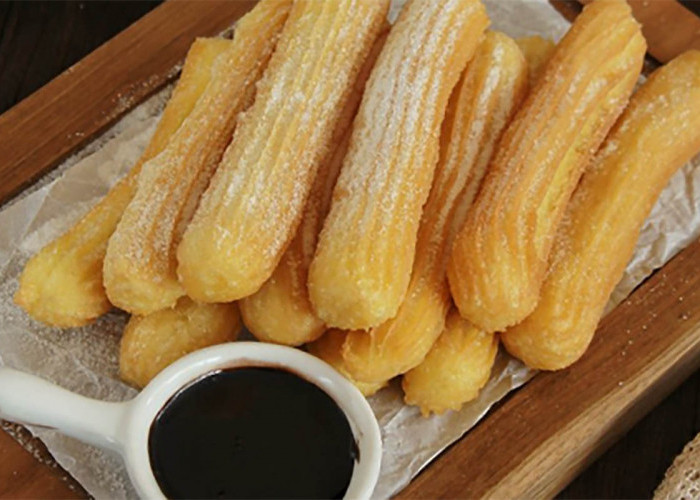 Resep Churros Renyah Anti Gagal dengan Cocolan Saus Cokelat yang Memanjakan Lidah, Cobain Yuk