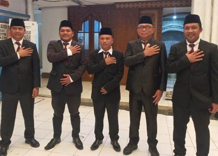 Simak Baik-baik! Incumbent Gubernur, Bupati dan Wali Kota Wajib Mundur jika Mencalon di Pilkada   