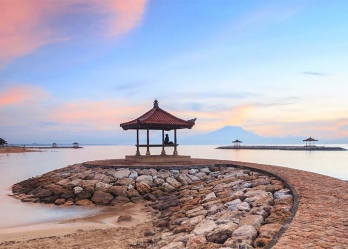 Menawarkan Pesona yang Tenang! Inilah Keindahan Pantai Sanur di Timur Pulau Bali