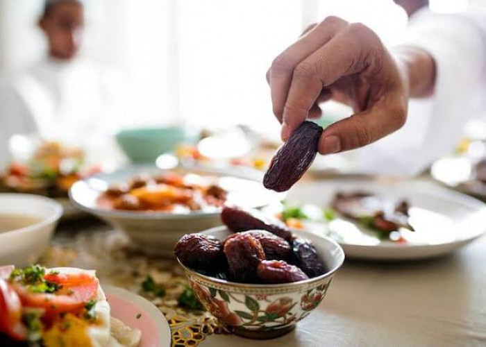 Keistimewaan Orang Berpuasa yang Terhindar dari Asam Lambung