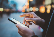 Ini Efek bagi Kesehatan Jika Selalu Main HP