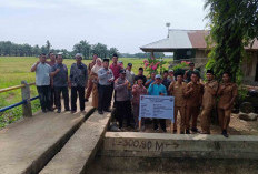 Pembangunan Fisik Dimulai, Pemdes Lubuk Sanai Fokus Bangun Jalan Rabat Beton