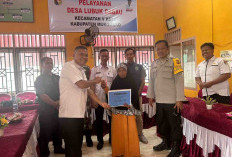 Terima BLT-DD Triwulan Ke II, 9 KPM Desa Lubuk Cabau Tersenyum Bahagia