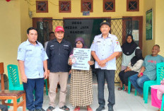 14 Warga Medan Jaya Tersenyum Sumringah, Terima BLT-DD Dari Kades