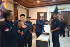 Lantik DPC Partai NasDem Mukomuko, Erna Sari Dewi Bakar Semangat Kolaborasi Bangun Daerah