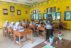 Pertama Masuk Sekolah Pasca Libur SMPN 22 Mukomuko Langsung KBM