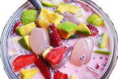 Es Buah Segar: Hidangan Penyejuk yang Penuh Vitamin dan Pas untuk Musim Panas