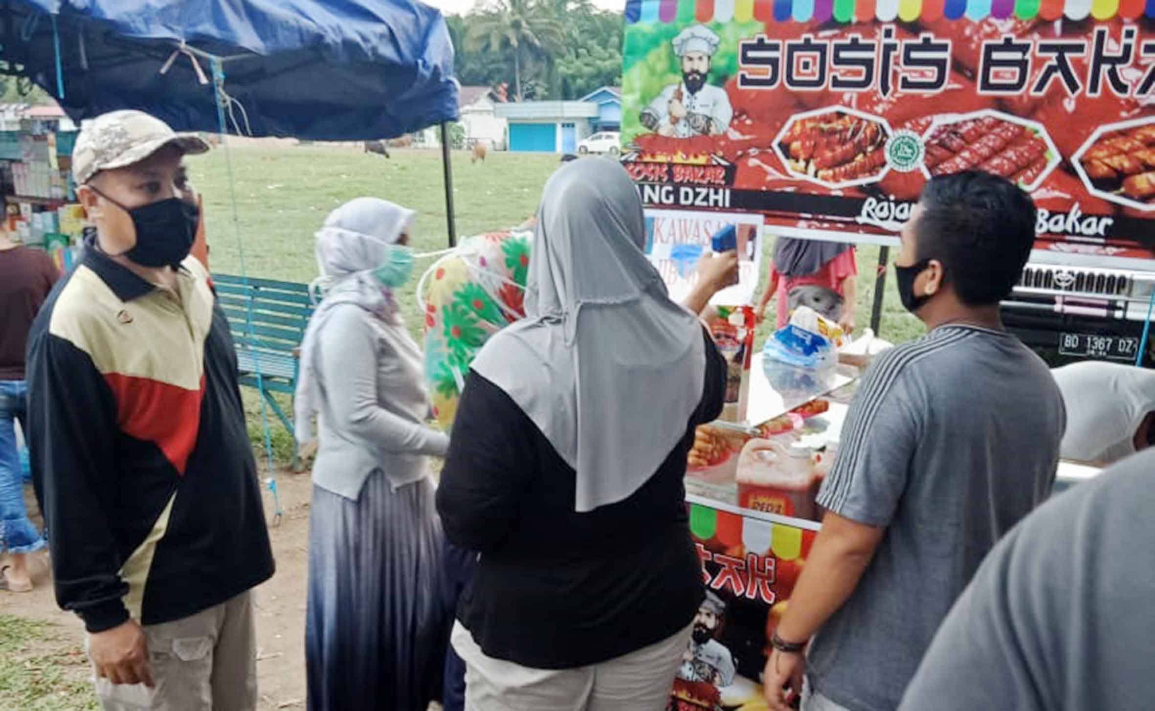 Pedagang Bukoan Bebas Berlapak