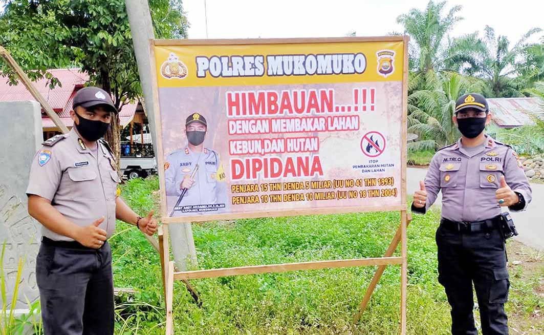 Waspada Karhutla, Polsek Pasang Spanduk Larangan Bakar Lahan