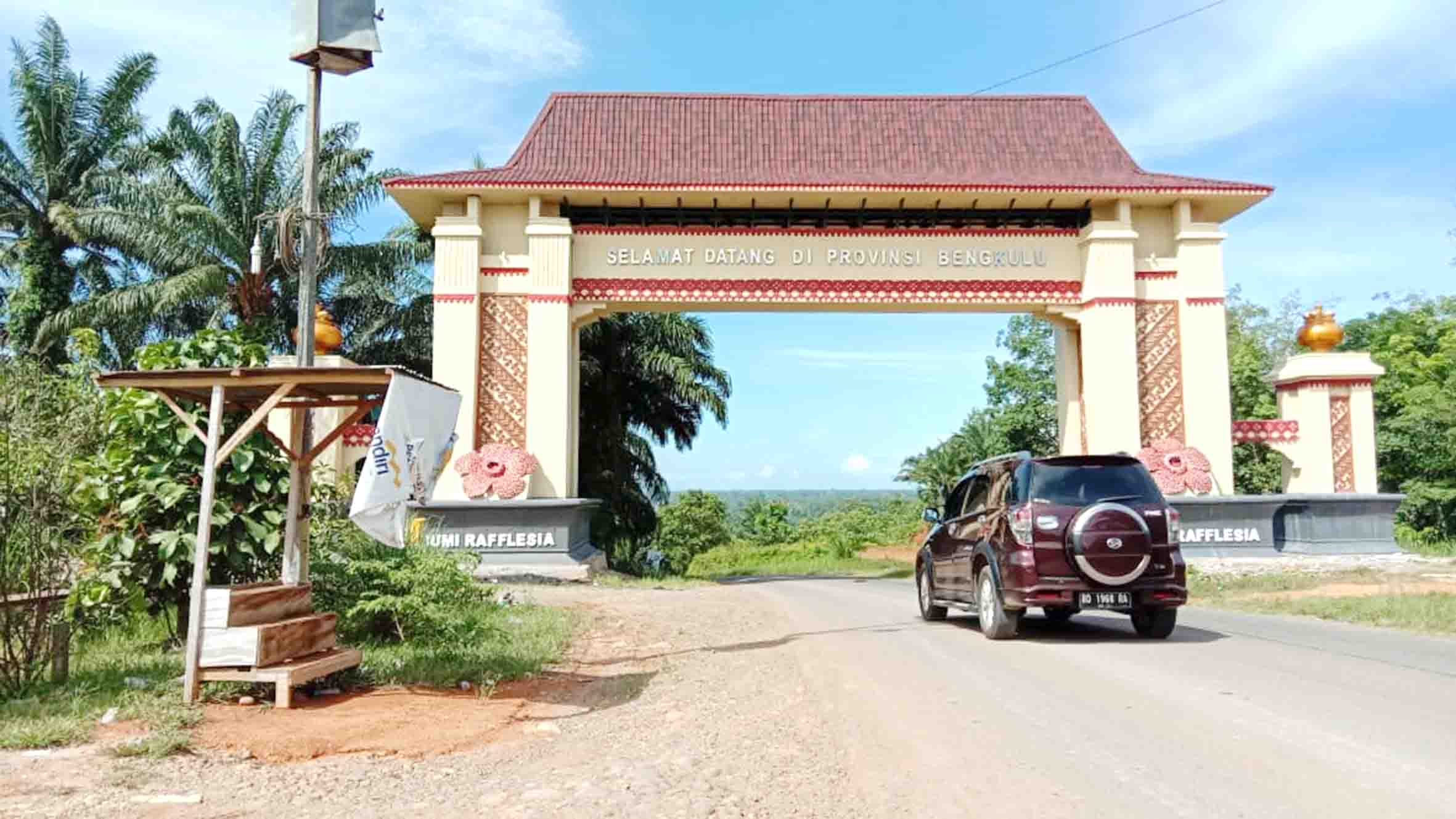 Pekerjaan Jembatan Jalinbar Terhenti